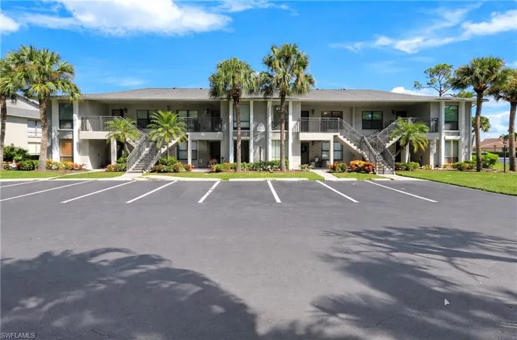 1228  Commonwealth  CIR, Naples, FL 34116