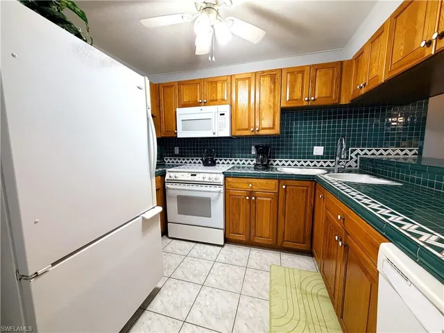 3490 N Key Dr 217, North Fort Myers, Florida 33903