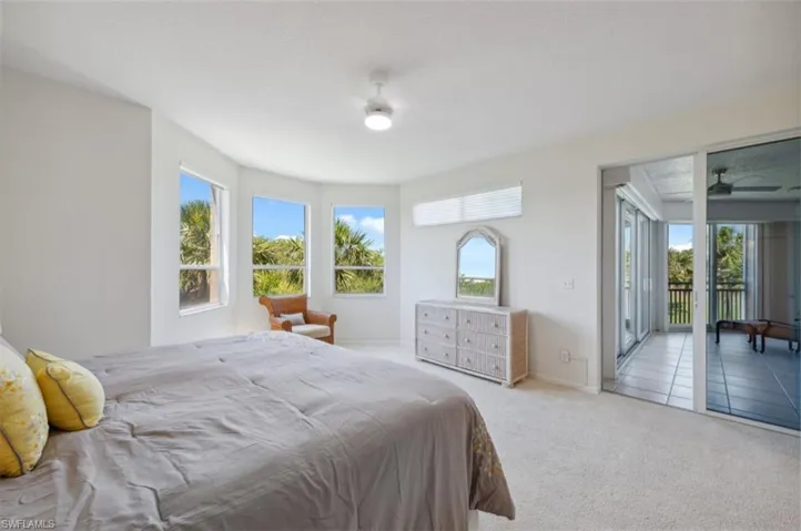 24330 Sandpiper Isle Way 203, Bonita Springs, Florida 34134