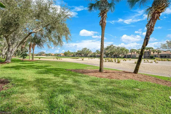 25256 Pelican Creek CIR # 201, BONITA SPRINGS FL 34134