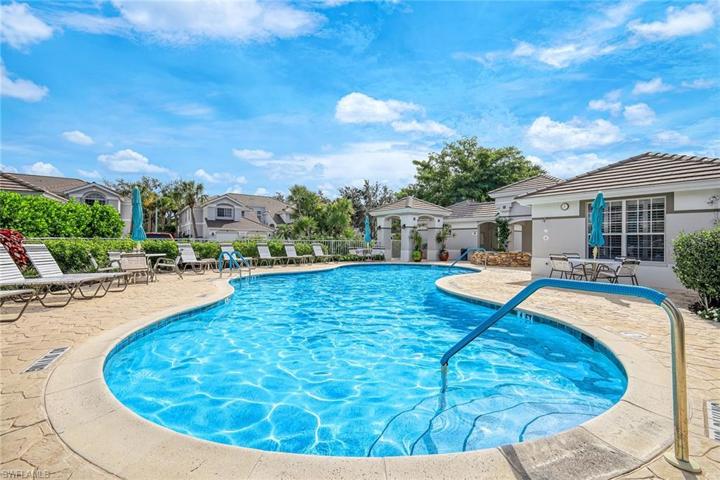 25256 Pelican Creek CIR # 201, BONITA SPRINGS FL 34134