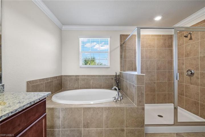 Soaker Tub