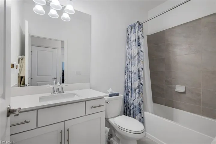 18271 Ridgeline Dr, Estero, Florida 33928