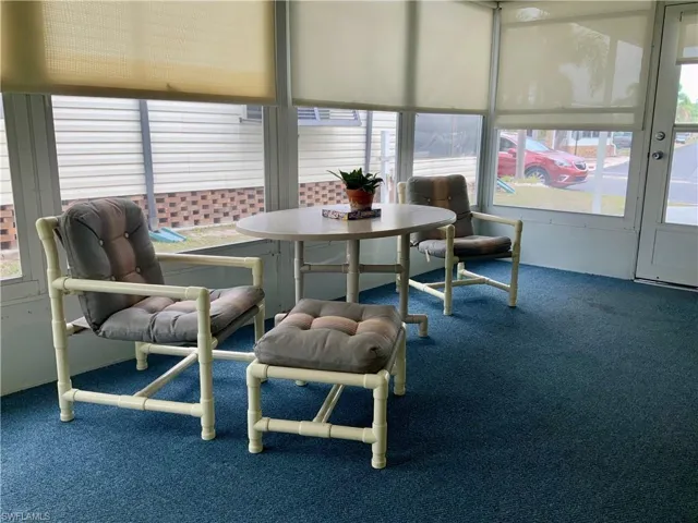 Lg Side Screened Lanai