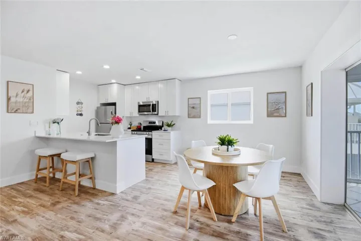 805 E Gulf Dr 8a, Sanibel, Florida 33957
