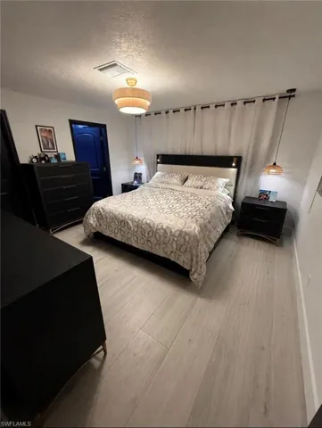 1475 N Larkwood Sq, Fort Myers, Florida 33919