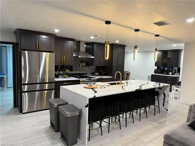1475 N Larkwood Sq, Fort Myers, Florida 33919