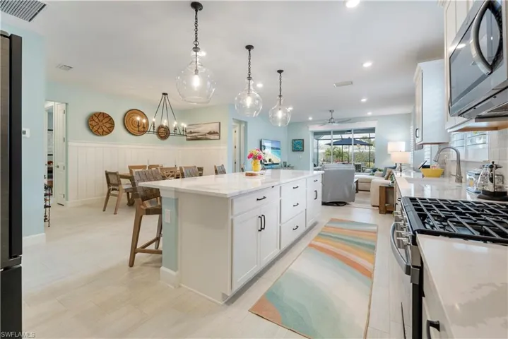 15877 Shoreline Dr, Punta Gorda, Florida 33982
