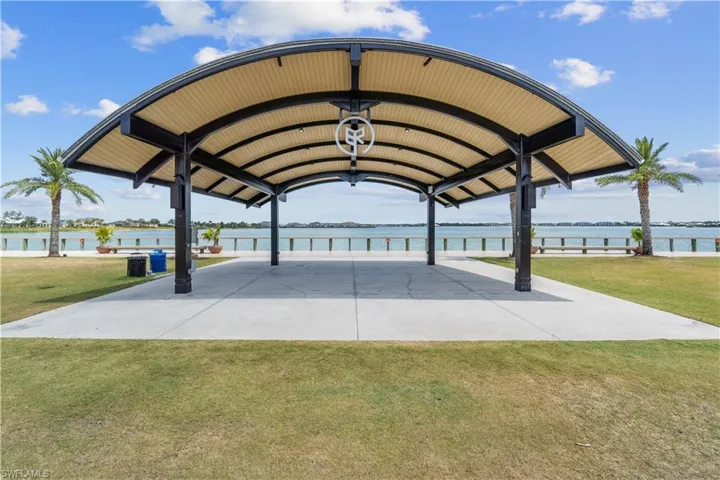 15877 Shoreline Dr, Punta Gorda, Florida 33982