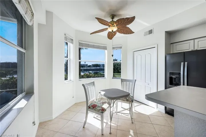 Breakfast Nook