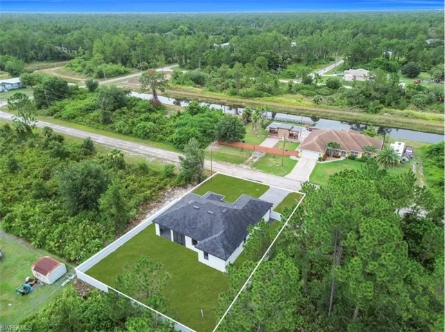 1116 Cherry St E, Lehigh Acres, Florida 33974