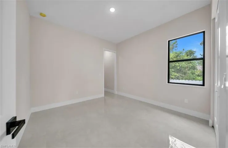 1116 Cherry St E, Lehigh Acres, Florida 33974