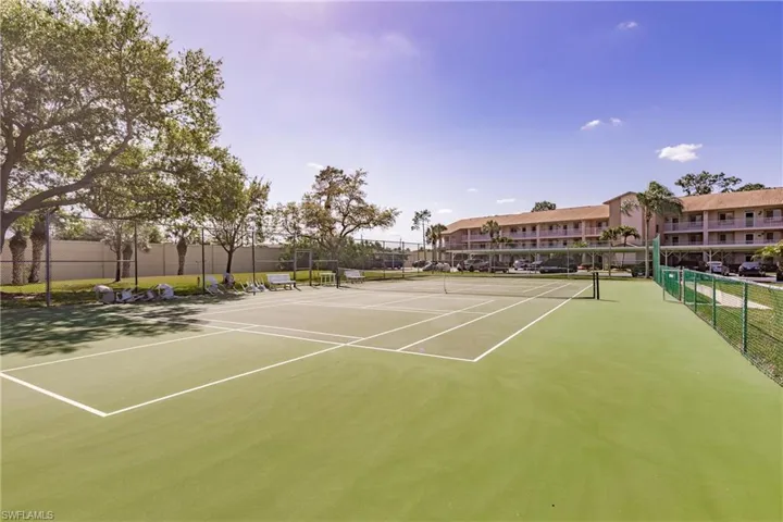 7360 Glenmoor LN # 4205, NAPLES FL 34104
