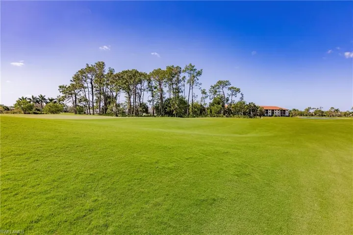 7360 Glenmoor LN # 4205, NAPLES FL 34104
