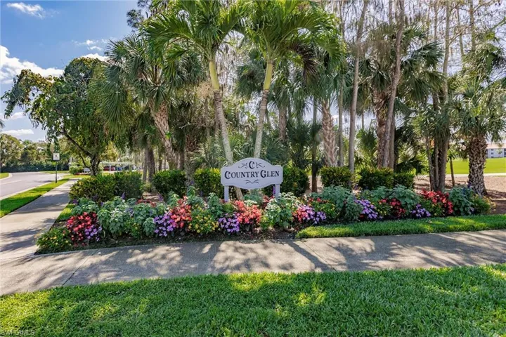 7360 Glenmoor LN # 4205, NAPLES FL 34104