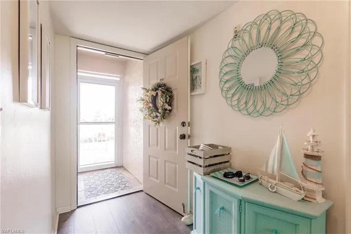 7360 Glenmoor LN # 4205, NAPLES FL 34104