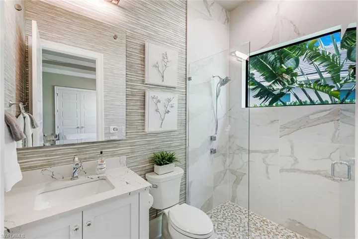 760  Park Shore  DR, Naples, FL 34103