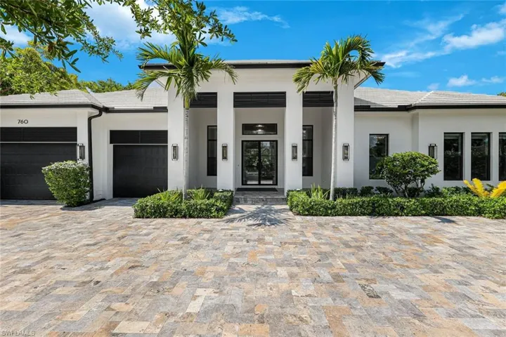 760  Park Shore  DR, Naples, FL 34103
