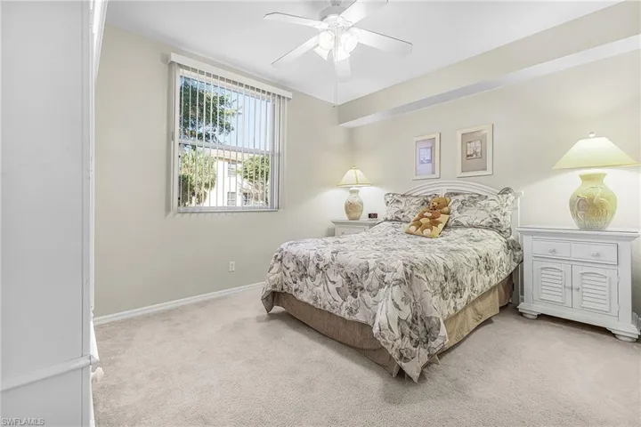 4219  Bellasol  CIR, Fort Myers, FL 33916