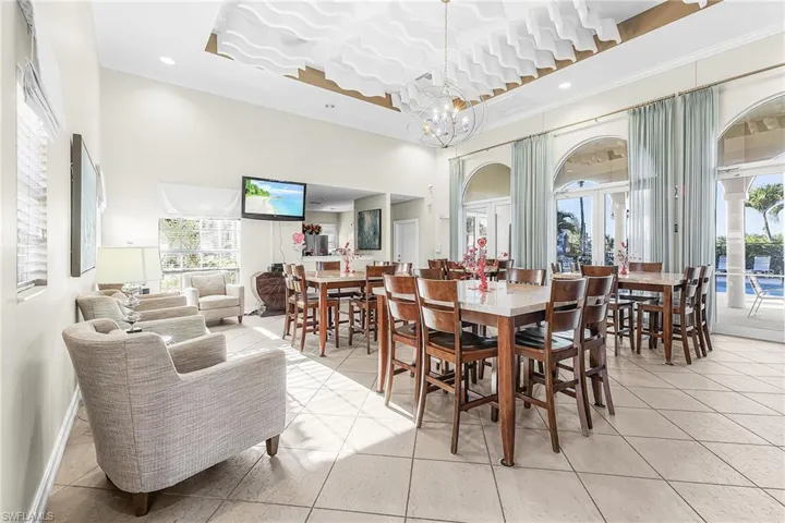 4219  Bellasol  CIR, Fort Myers, FL 33916