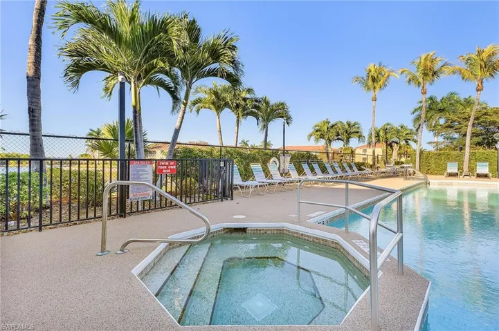 4219  Bellasol  CIR, Fort Myers, FL 33916