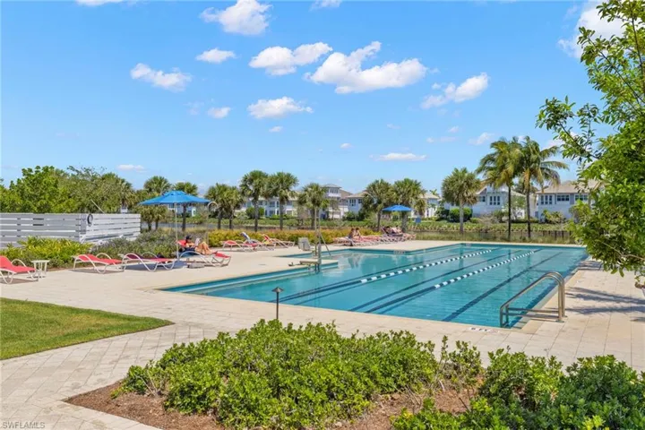 6439  Negril Isle  DR, Naples, FL 34113