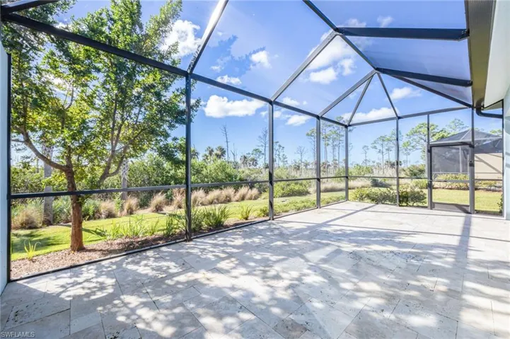 6439  Negril Isle  DR, Naples, FL 34113