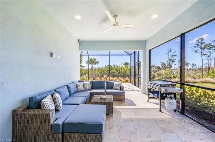 6439  Negril Isle  DR, Naples, FL 34113