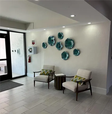 Community lobby featuring a textured