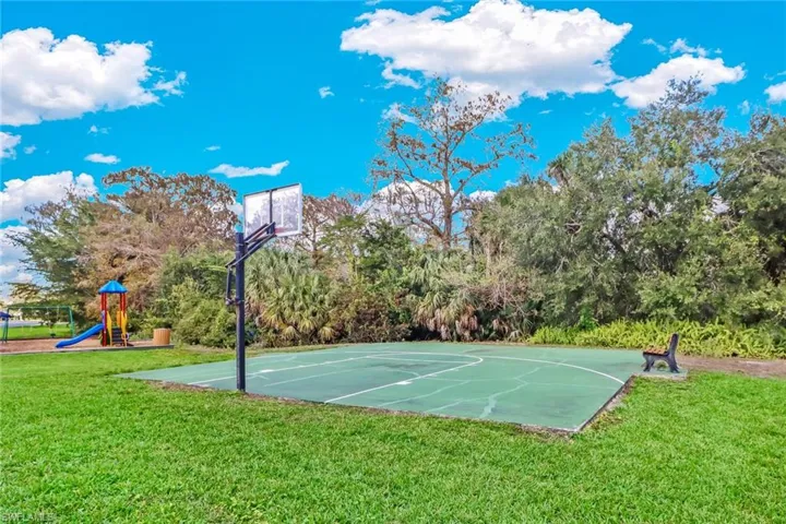 4787 Europa Dr, Naples, Florida 34105