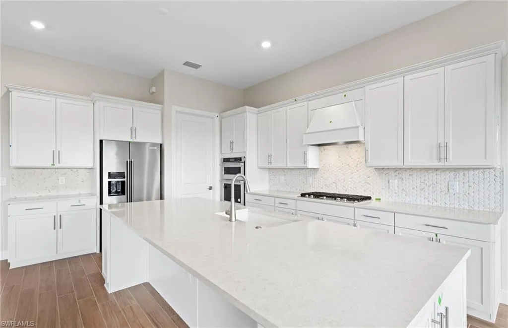 17800 Olive Branch CT, North Fort Myers, FL 33917,225023999