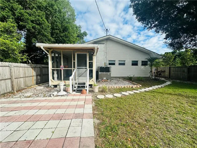 4428 Bessie Ave, Fort Myers, Florida 33905