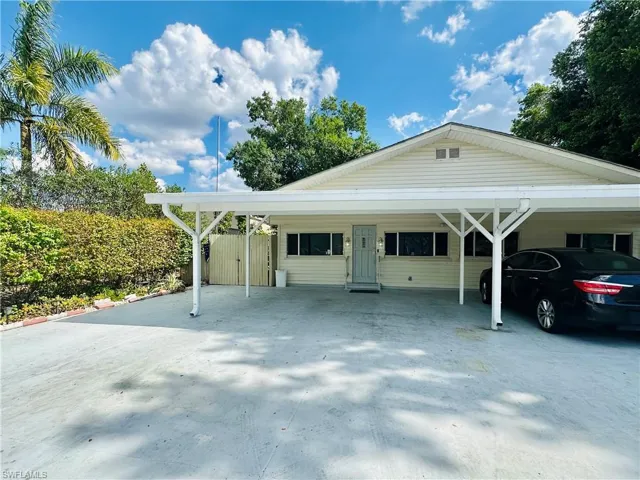 4428 Bessie Ave, Fort Myers, Florida 33905