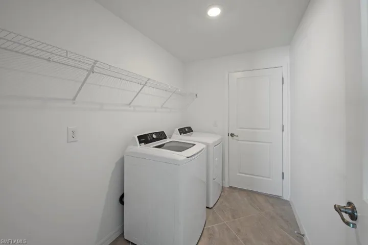 2800 43rd St Sw, Lehigh Acres Fl 33976