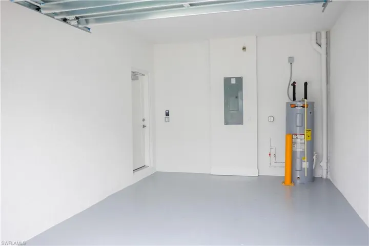 1-Car Garage