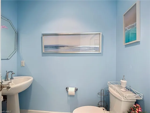 6081 Silver King Blvd 604, Cape Coral, Florida 33914