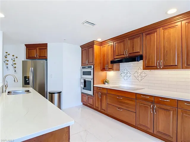 6081 Silver King Blvd 604, Cape Coral, Florida 33914