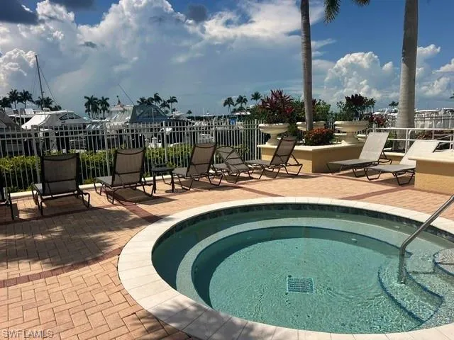 6081 Silver King Blvd 604, Cape Coral, Florida 33914
