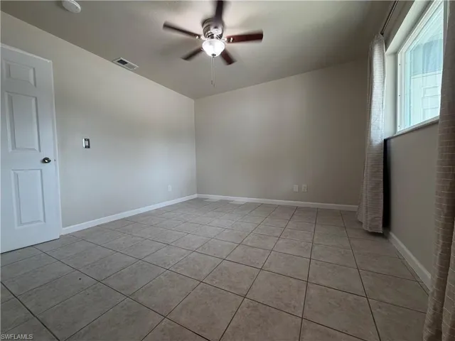 2601 47th Ter Sw B, Naples, Florida 34116