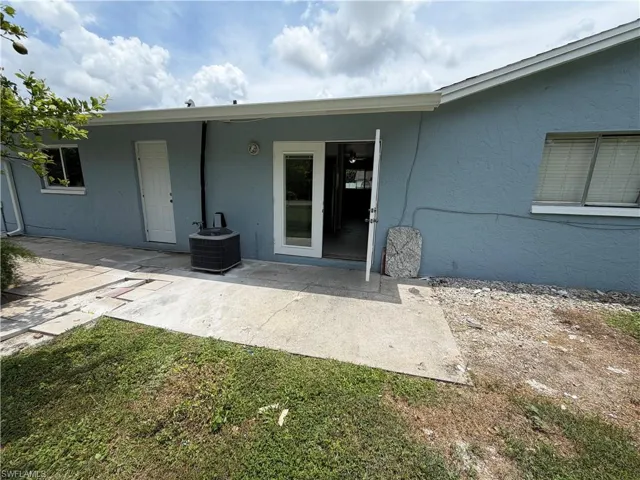 2601 47th Ter Sw B, Naples, Florida 34116