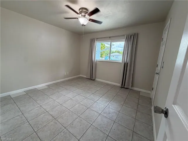 2601 47th Ter Sw B, Naples, Florida 34116
