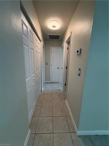2601 47th Ter Sw B, Naples, Florida 34116
