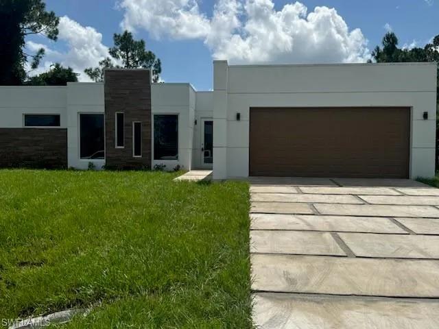 55 Colin Ave S, Lehigh Acres, Florida 33976