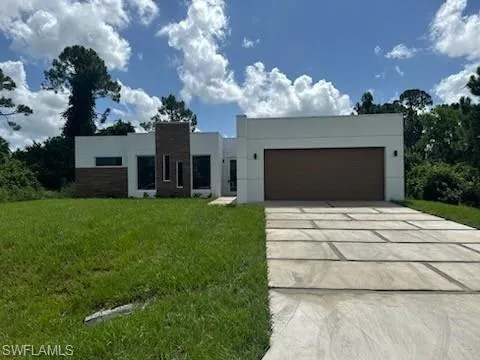 55 Colin Ave S, Lehigh Acres, Florida 33976