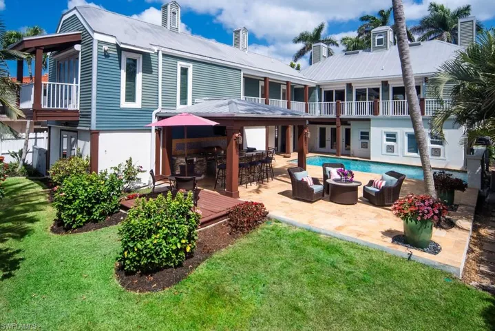374 14th Ave S, Naples, Florida 34102