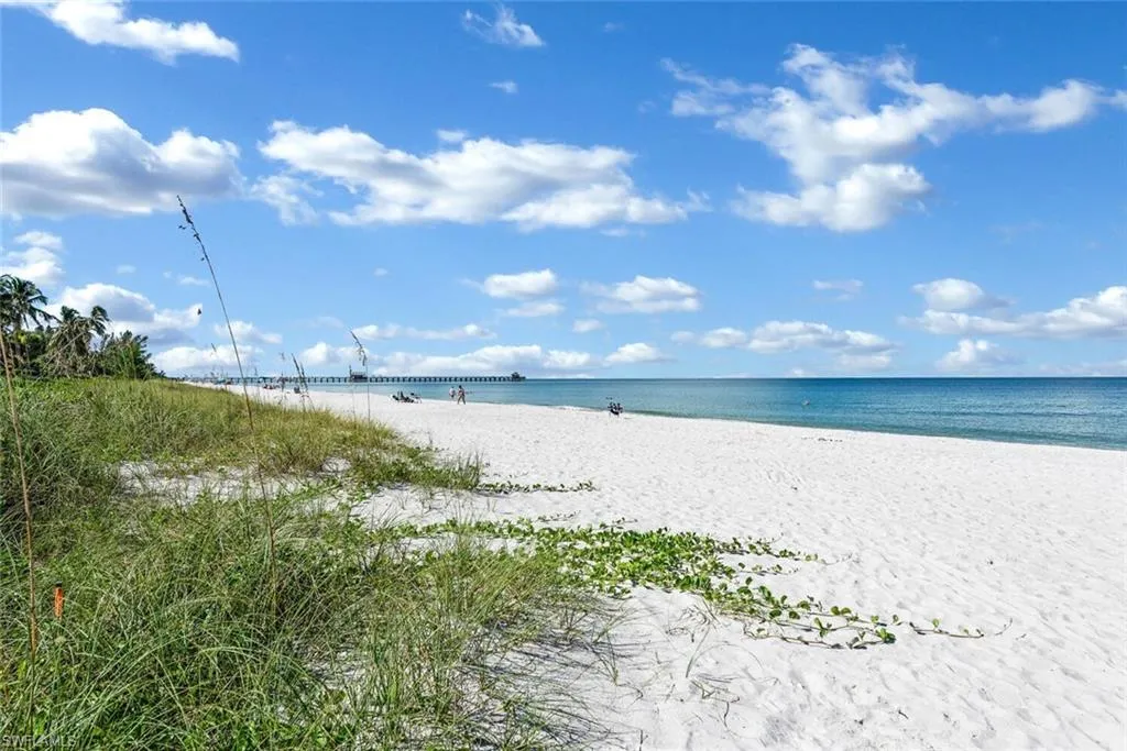 9115 Strada PL, Naples, FL 34108,225008596