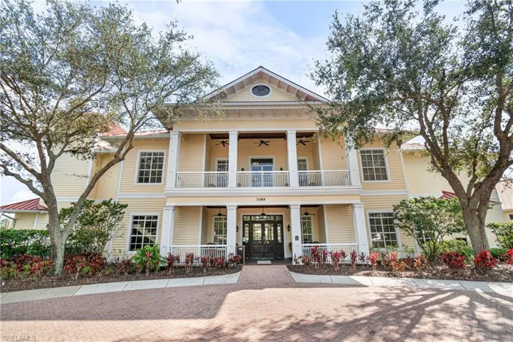 Town Hall Club House