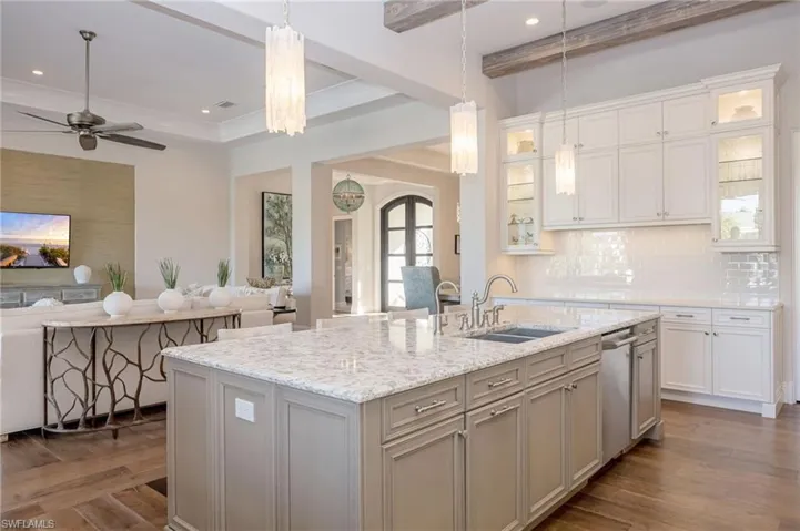 18124 Via Portofino Way, Miromar Lakes, Florida 33913