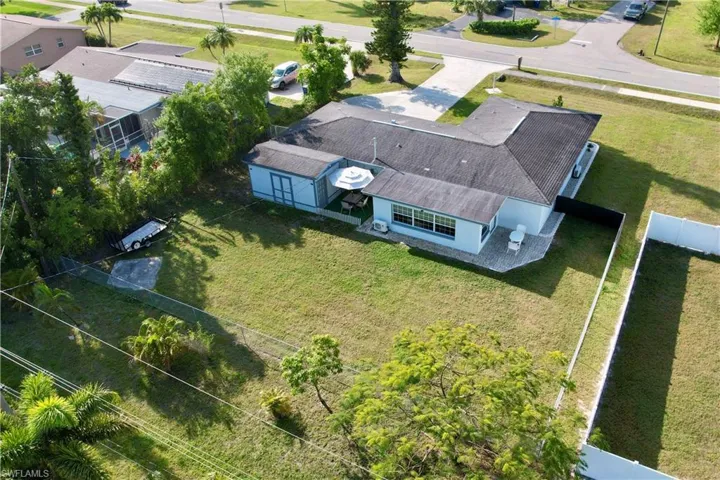2225 Woodland BLVD, FORT MYERS FL 33907