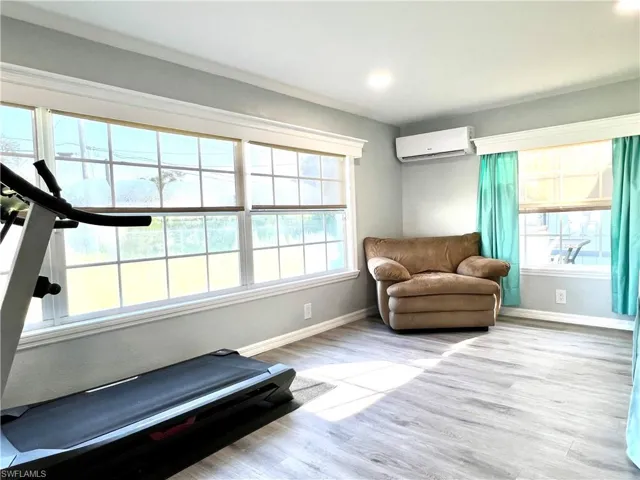 2225 Woodland BLVD, FORT MYERS FL 33907
